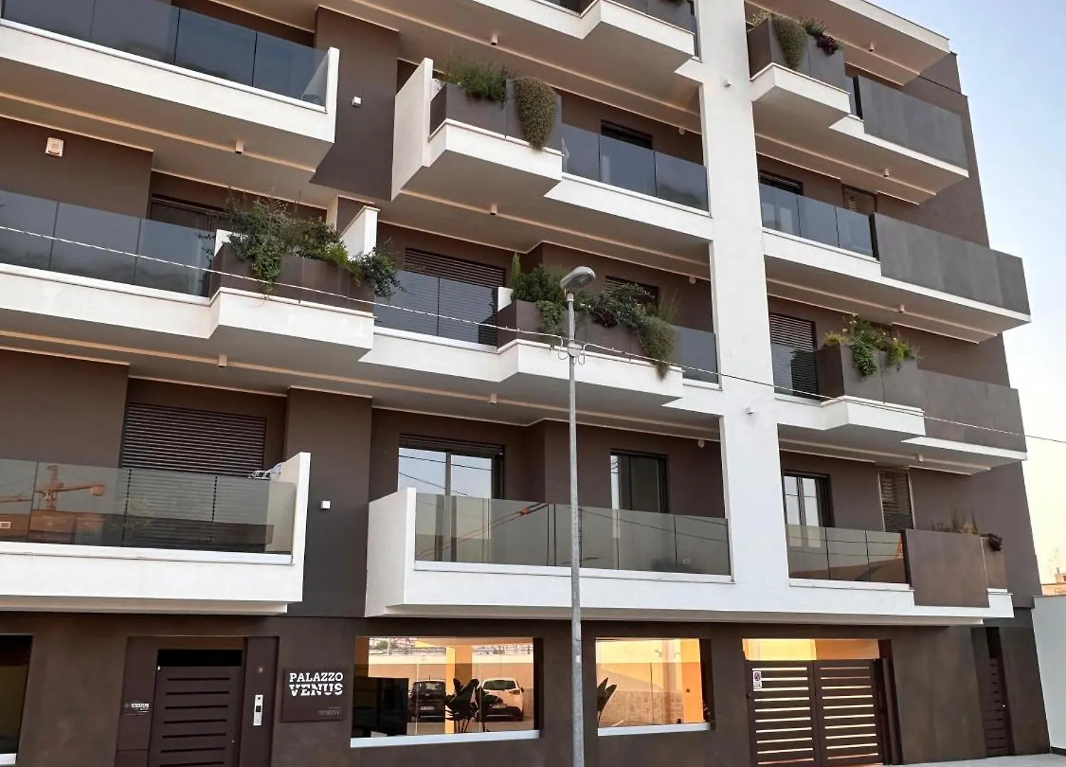 Venus Suites Bari Pensiune