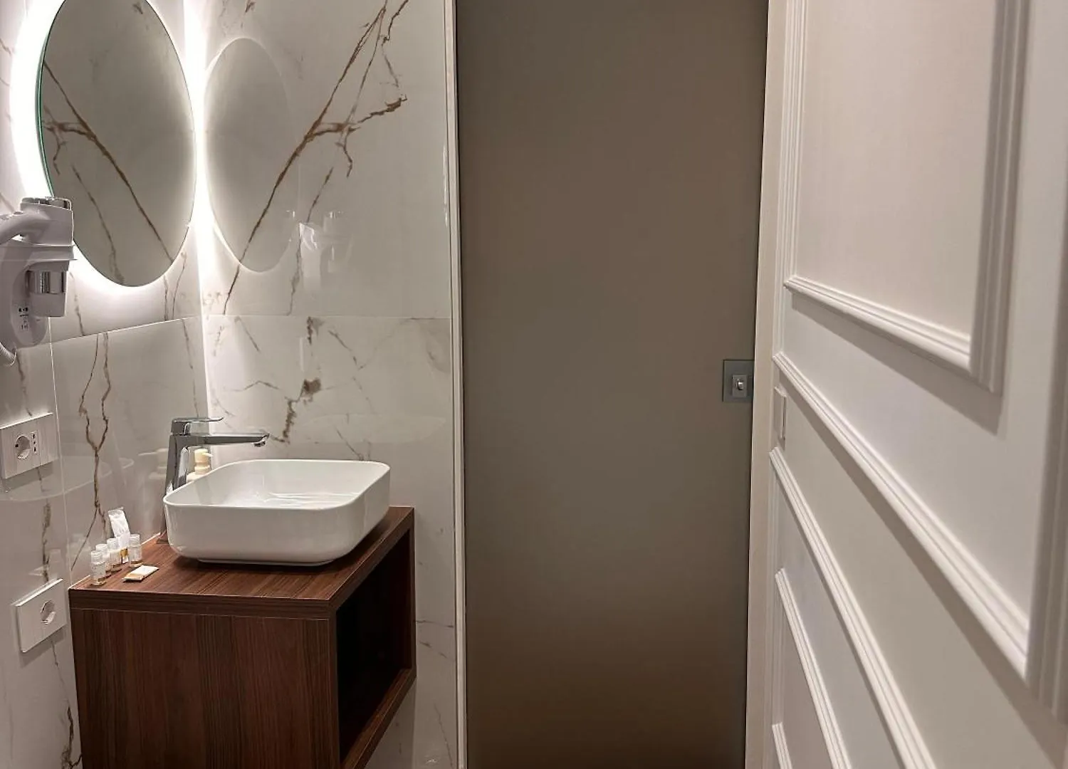 Pensiune Venus Suites Bari